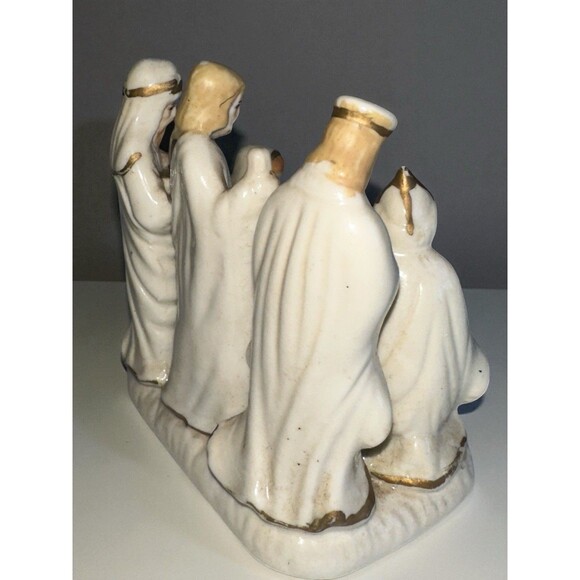 Vintage International Bazaar Nativity Scene Porcelain Gold Trim - Picture 6 of 16